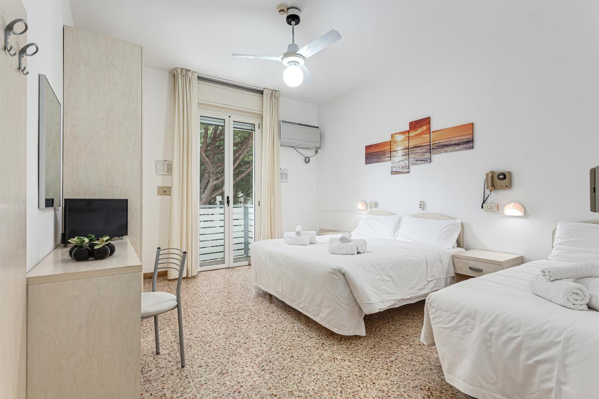 Hotel Cuba Milano Marittima Ngoại thất bức ảnh