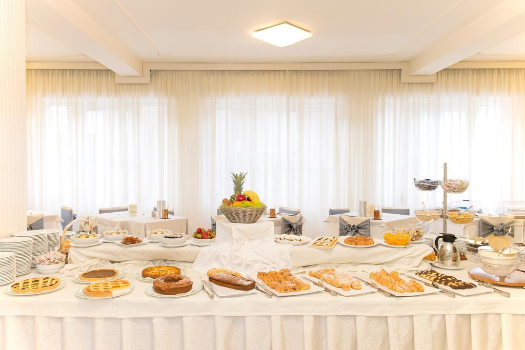 Hotel Cuba Milano Marittima Ngoại thất bức ảnh